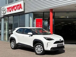 Wit Nieuw 2025 Toyota Yaris Cross Business Edition SUV | € 29.795 (Goede deal)