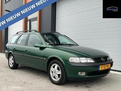 Groen Gebruikt 1997 Opel Vectra Stationwagen | € 1.548