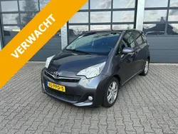 Grijs Gebruikt 2011 Toyota Verso-S MPV | € 10.830 (Duur)