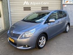Grijs Gebruikt 2012 Toyota Verso Business Edition MPV | € 8.950 (Eerlijke prijs)