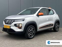 Grijs Gebruikt 2021 Dacia Spring Comfort Plus Hatchback | € 9.400 (Iets duurder)
