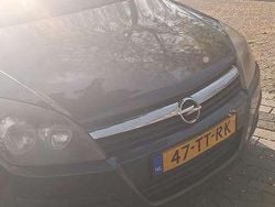 Grijs Gebruikt 2007 Opel Astra Edition Stationwagen | € 550 (Goede deal)