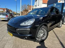 Zwart Gebruikt 2011 Porsche Cayenne SUV | € 11.950 (Iets duurder)