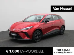 Rood Gebruikt 2023 MG MG4 EV Hatchback | € 19.995 (Eerlijke prijs)
