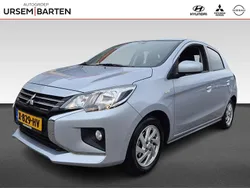 Starlight silver m (licht grijs metallic) Gebruikt 2023 Mitsubishi Space Star Hatchback | € 16.930 (Eerlijke prijs)