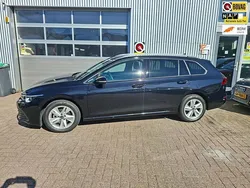 Zwart Gebruikt 2021 VW Golf VIII Stationwagen | € 18.995 (Iets duurder)