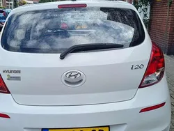 Wit Gebruikt 2014 Hyundai i20 MPV | € 4.500