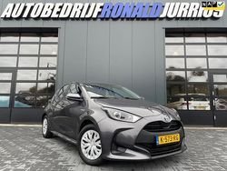 Grijs Gebruikt 2021 Toyota Yaris Active Hatchback | € 17.950 (Eerlijke prijs)