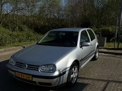 Gebruikt 2000 VW Golf IV Sedan | € 1.750 (Eerlijke prijs)