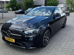Zwart Gebruikt 2021 Mercedes E300 AMG Sedan | € 40.900 (Super prijs)