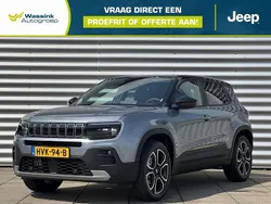 Grijs, metallic lak Nieuw 2025 Jeep Avenger Summit SUV | € 39.440 (Eerlijke prijs)