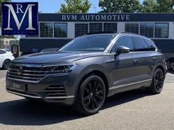 Grijs Gebruikt 2022 VW Touareg Elegance SUV | € 61.899 (Eerlijke prijs)