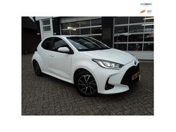 Wit Gebruikt 2022 Toyota Yaris Business Edition Hatchback | € 19.250 (Eerlijke prijs)