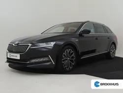 Zwart Gebruikt 2022 Skoda Superb LAURIN & KLEMENT Stationwagen | € 31.395 (Eerlijke prijs)
