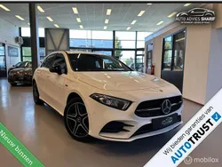 Wit Gebruikt 2021 Mercedes A250 Business Hatchback | € 26.295 (Goede deal)