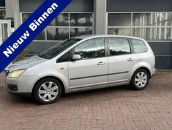 Grijs, metallic lak Gebruikt 2004 Ford C-MAX Trend MPV | € 950 (Eerlijke prijs)