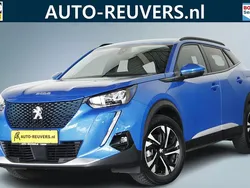Blauw, metallic lak Gebruikt 2022 Peugeot e-2008 Allure SUV | € 18.900 (Goede deal)