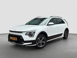 Wit Gebruikt 2024 Kia Niro SUV | € 30.935 (Goede deal)