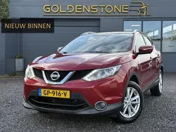 Rood Gebruikt 2014 Nissan Qashqai SUV | € 10.749 (Goede deal)