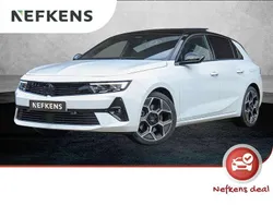 Wit Gebruikt 2024 Opel Astra Ultimate Hatchback | € 38.925 (Duur)