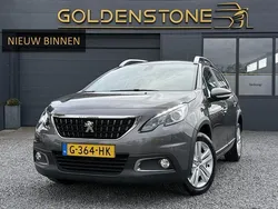 Grijs Gebruikt 2019 Peugeot 2008 Signature Sky SUV | € 11.949 (Super prijs)