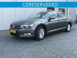 Grijs Gebruikt 2016 VW Passat Edition Stationwagen | € 11.900 (Goede deal)