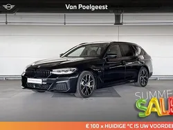 Zwart, metallic lak Gebruikt 2023 BMW 530e Comfort Edition Stationwagen | € 49.900 (Iets duurder)