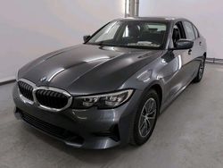 Grijs Gebruikt 2021 BMW 318 Sport Line Sedan | € 25.490 (Super prijs)