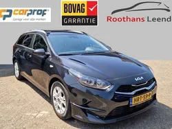 Zwart Gebruikt 2023 Kia Ceed Sportswagon Comfort Stationwagen | € 20.900 (Eerlijke prijs)