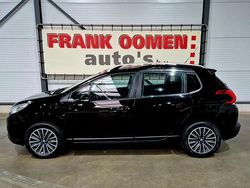 Zwart Gebruikt 2016 Peugeot 2008 Active+ SUV | € 8.950 (Eerlijke prijs)