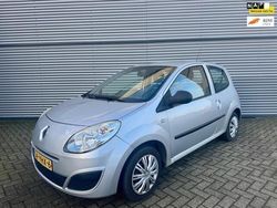 Grijs Gebruikt 2008 Renault Twingo Authentique Hatchback | € 2.250 (Iets duurder)