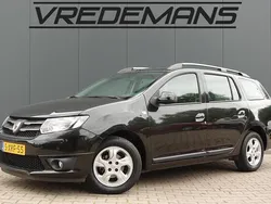 Zwart, metallic lak Gebruikt 2014 Dacia Logan MCV Prestige MPV | € 6.450 (Eerlijke prijs)