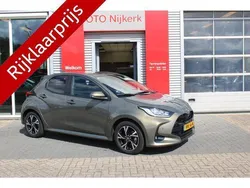 Groen Gebruikt 2024 Toyota Yaris Comfort Hatchback | € 28.900 (Duur)