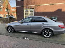 Grijs Gebruikt 2011 Mercedes E200 Sedan | € 12.450 (Eerlijke prijs)