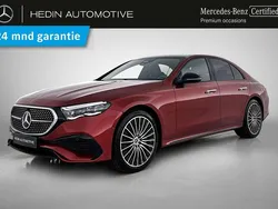 Rood, metallic lak Gebruikt 2024 Mercedes E300 AMG line Sedan | € 73.900