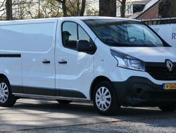 Wit Gebruikt 2018 Renault Trafic Komfort Van | € 16.900