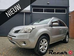 Grijs Gebruikt 2008 Renault Koleos Dynamique SUV | € 3.495 (Eerlijke prijs)