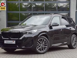 Zwart Gebruikt 2024 BMW X1 M Sport SUV | € 48.950 (Eerlijke prijs)