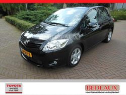 Zwart Gebruikt 2011 Toyota Auris Edition Hatchback | € 7.950 (Eerlijke prijs)