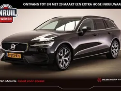 Zwart Gebruikt 2022 Volvo V60 Core Stationwagen | € 32.900 (Super prijs)
