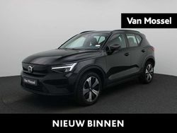 Zwart Gebruikt 2022 Volvo XC40 Core SUV | € 29.900 (Goede deal)