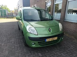 Groen, andere lak Gebruikt 2008 Renault Kangoo Expression MPV | € 1.250 (Eerlijke prijs)