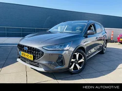 Grijs Gebruikt 2024 Ford Focus ST-Line X Stationwagen | € 30.995 (Eerlijke prijs)