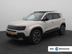 Grijs Nieuw 2025 Jeep Avenger Summit SUV | € 35.895