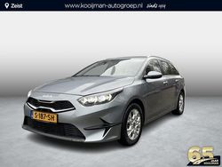 Lunar silver m Gebruikt 2023 Kia Ceed Sportswagon Stationwagen | € 25.900 (Eerlijke prijs)