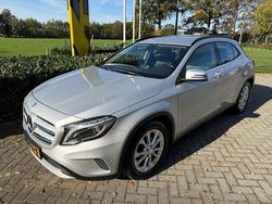 Grijs Gebruikt 2014 Mercedes GLA200 Prestige SUV | € 15.950 (Eerlijke prijs)