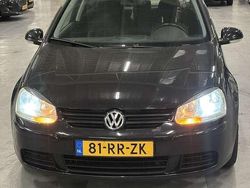 Zwart Gebruikt 2005 VW Golf IV Sportline Hatchback | € 3.200 (Duur)