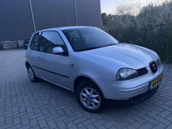 Grijs Gebruikt 2001 Seat Arosa Hatchback | € 1.000 (Eerlijke prijs)