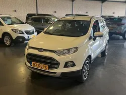 Wit, andere lak Gebruikt 2016 Ford Ecosport Titanium SUV | € 9.450 (Eerlijke prijs)