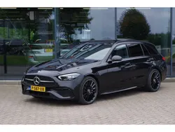 Zwart Gebruikt 2022 Mercedes E300 AMG line Stationwagen | € 43.950 (Eerlijke prijs)